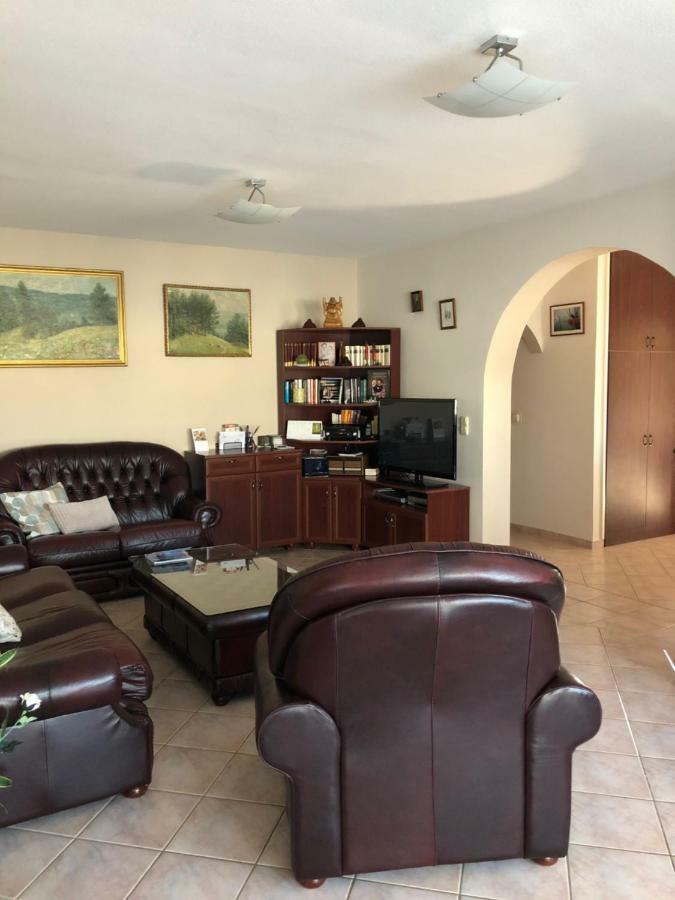 Virag Apartman Apartment Vonyarcvashegy Bagian luar foto